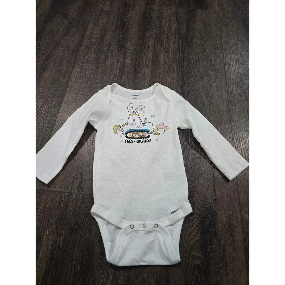 Gerber Baby 18M White Long Sleeve Eggs-cavator Easter Bunny Excavator Bodysuit